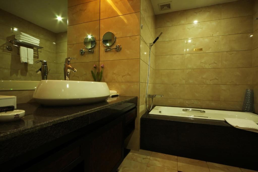 Xiongzhao Grand Hotel Weishan Dali (Yunnan) Quarto foto